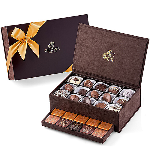 Шоколадные конфеты Godiva Royal Gift Box Standard 45шт GODIVA, 450г