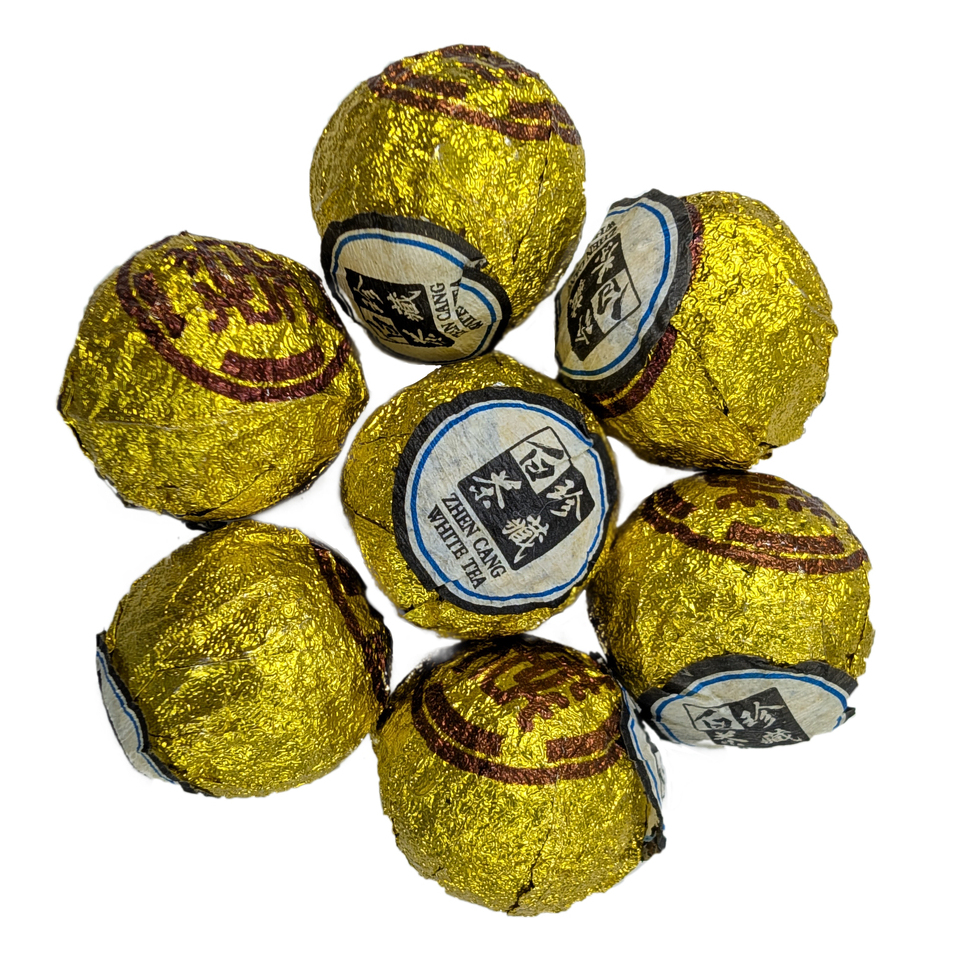 Белый прессованный чай Шоу Мэй многолетний, 5г